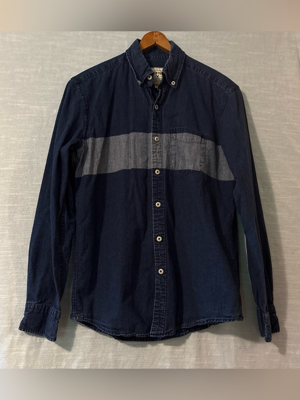 AEO Premium Indigo Chambray Denim Shirt Long sleeve Button Up Blue Men’s Sz XS